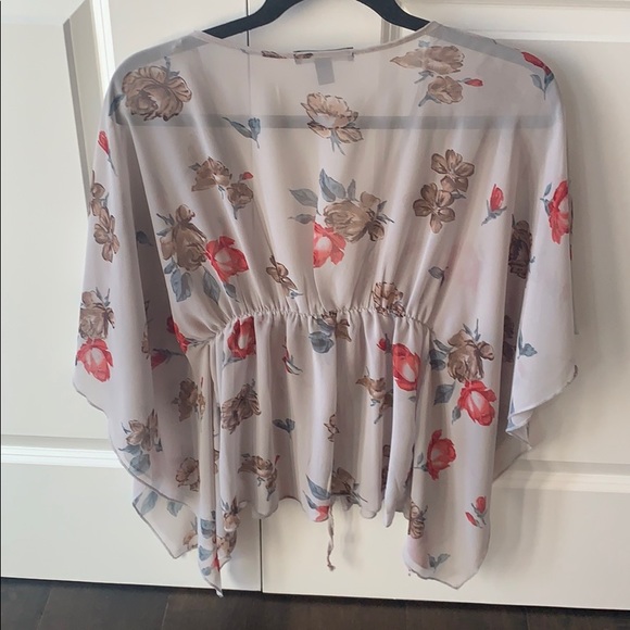 Sheer tie up blouse - Picture 2 of 2